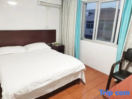 Economy Double room (full double bed)