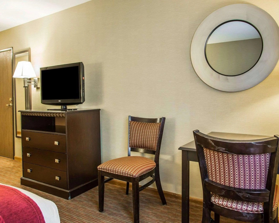 Quality Inn - фото 6
