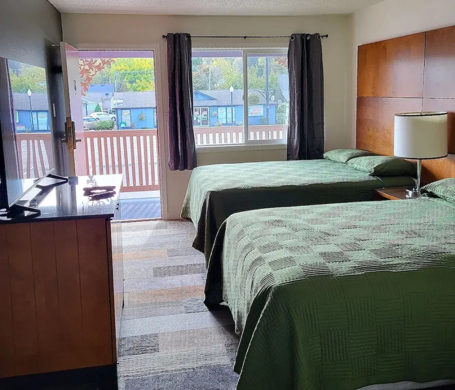 Classic Quadruple room