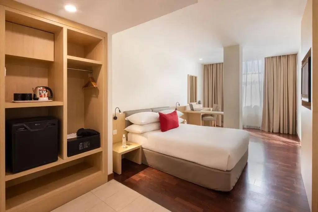 Rocana Hotel