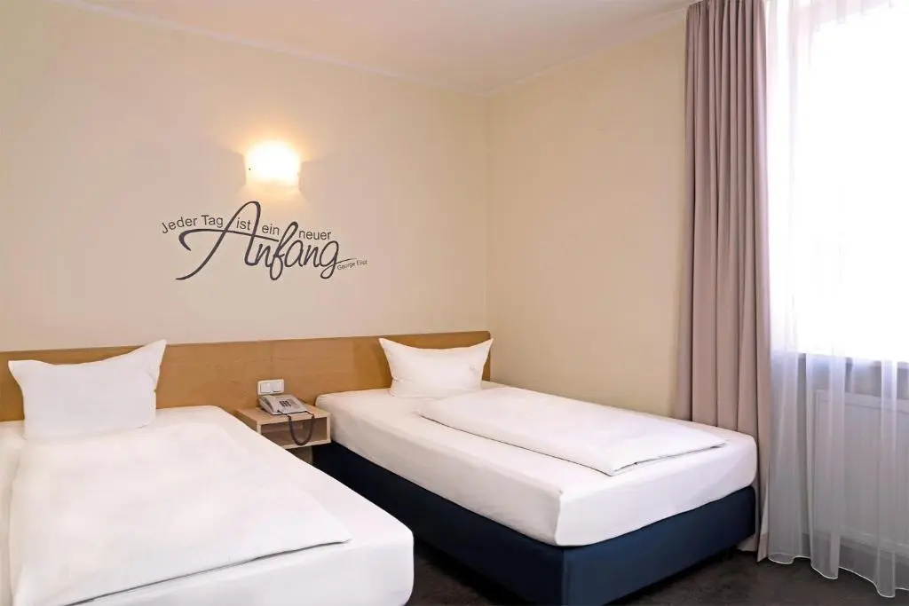 Standard Double room (full double bed)