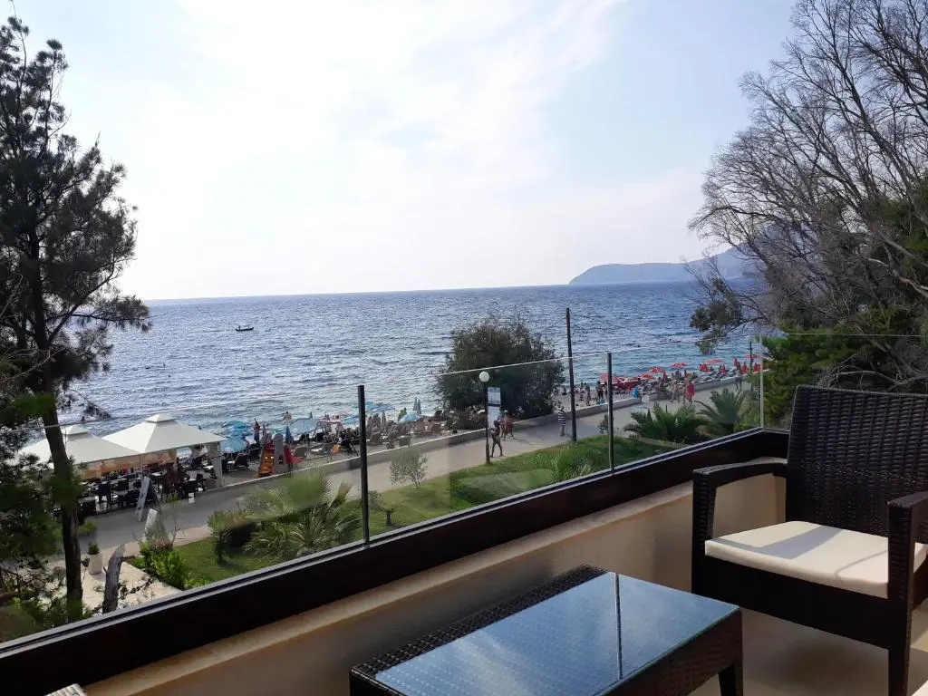 Apartments Kuce Lekovica snack bar- Bistro & Beach - Chambres