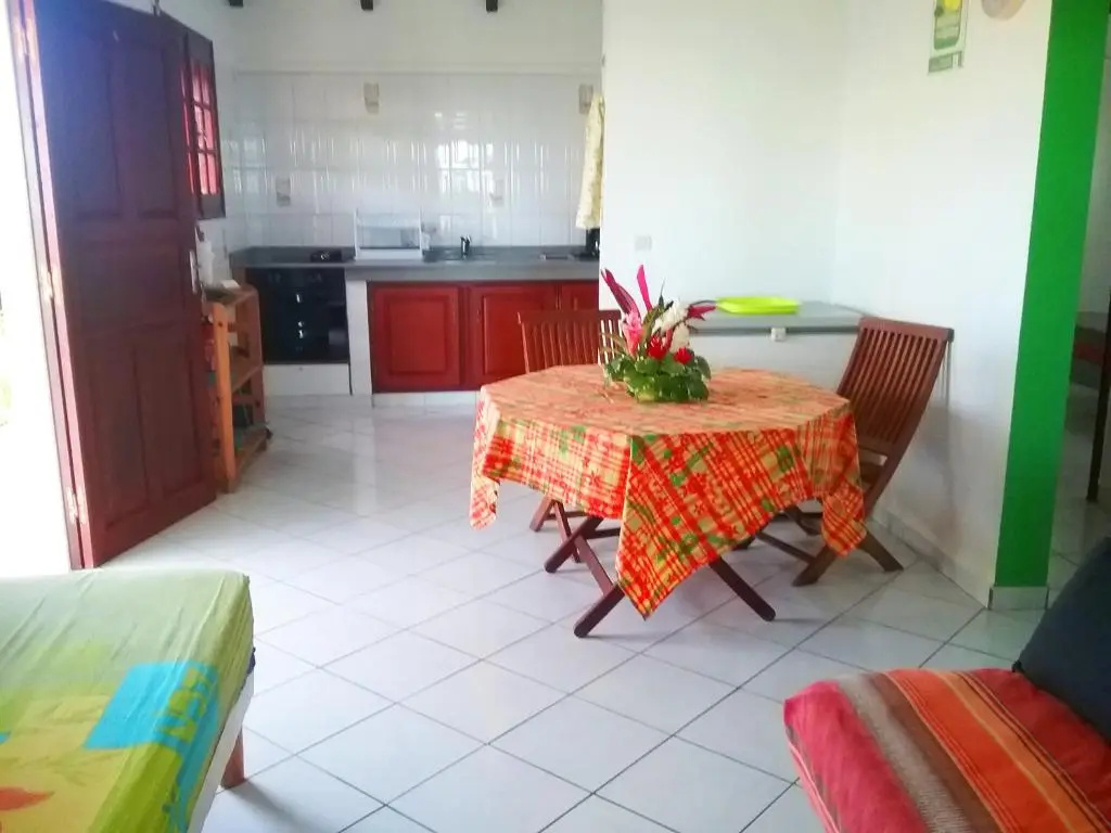 2 Bedrooms Cottage
