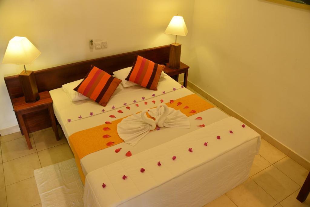 Sea Rock Villa