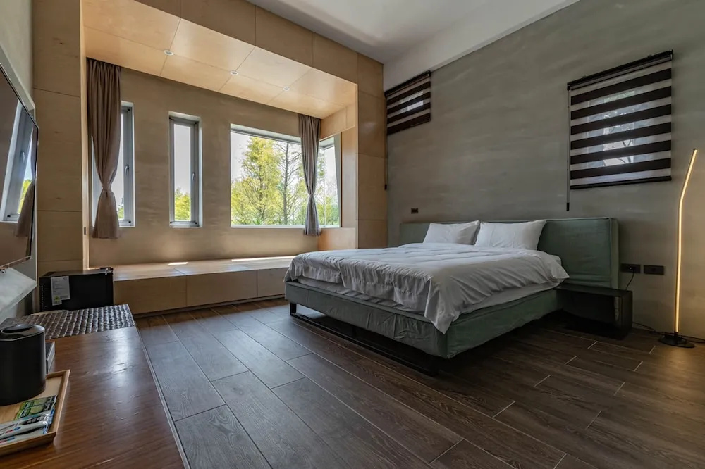 Jing Shuhu B&B