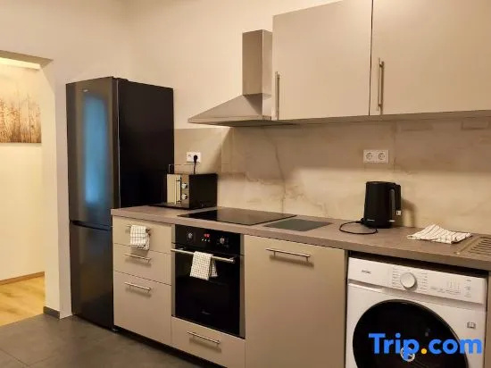 LarBo Apartment #3