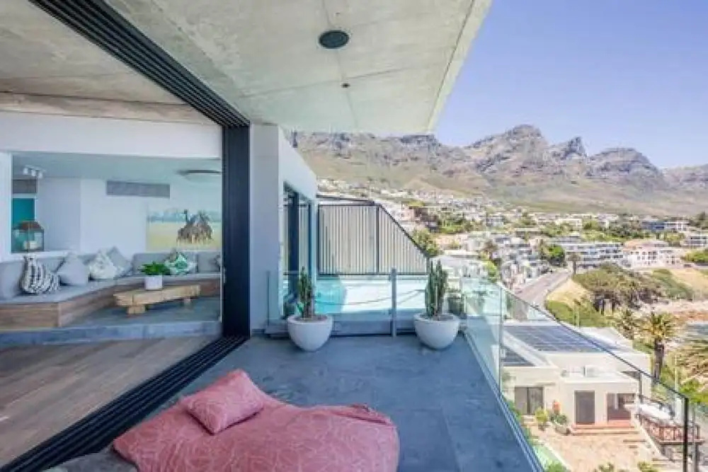 Spectacular Ocean Villa in Camps Bay