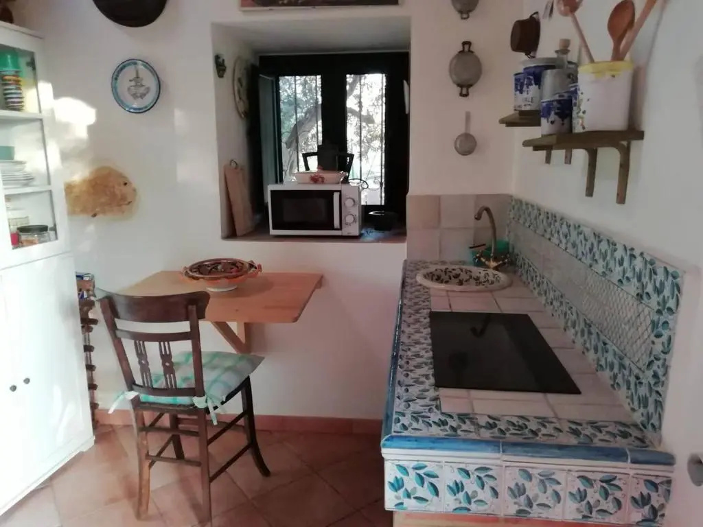 2 Bedrooms Cottage