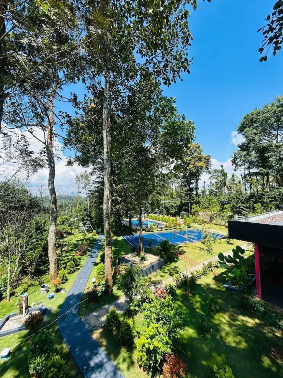 Haze Woods Resort