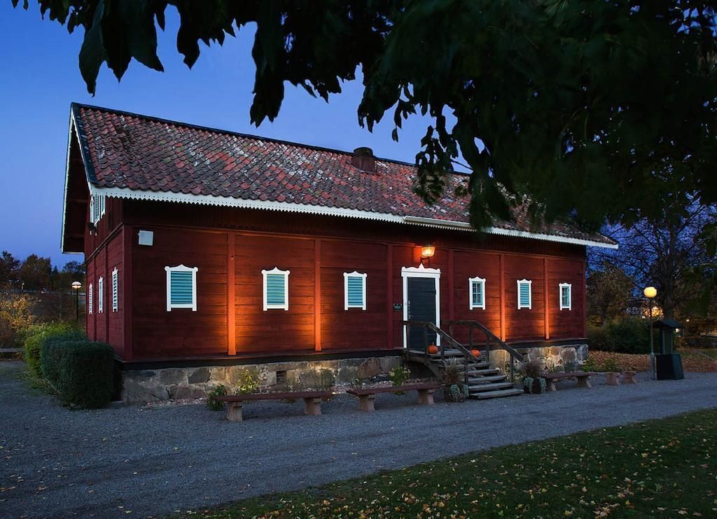 Image 12