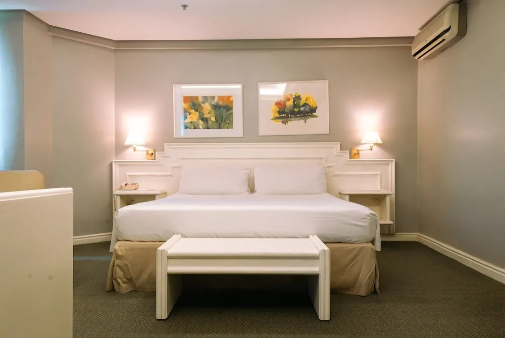 Master Porto Alegre Hotel - Av Carlos Gomes, Proximo Consulado Americano - Chambres