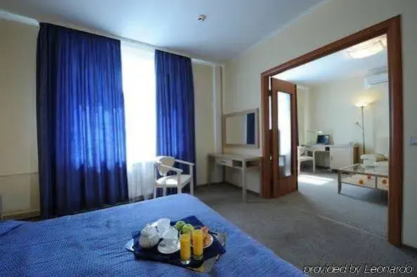 Hotel photo 28