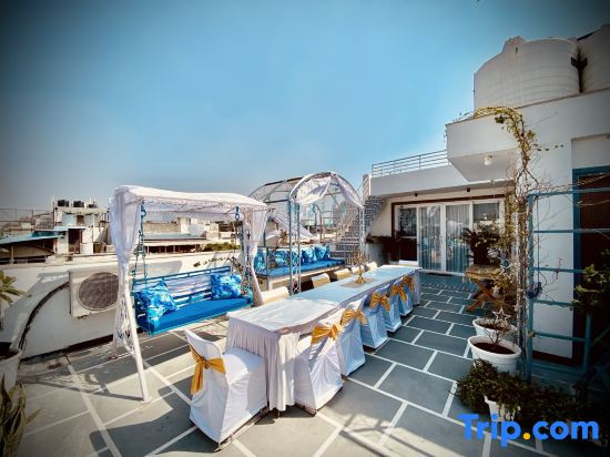 AvyAm Blue Terrace Room - 1