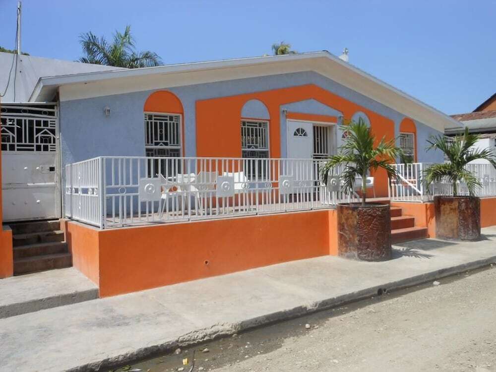 Arawak Hotel image