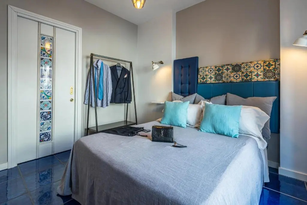 Standard Double room with balcony (full double bed)
