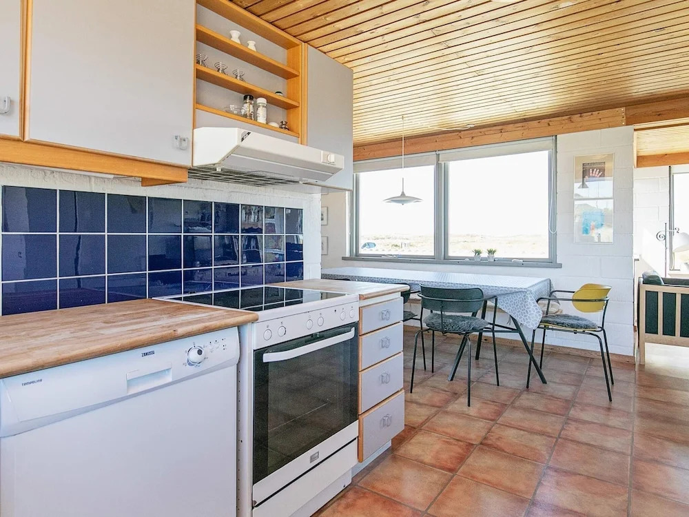 Gorgeous Holiday Home in Jutland Near Sea - фото 15