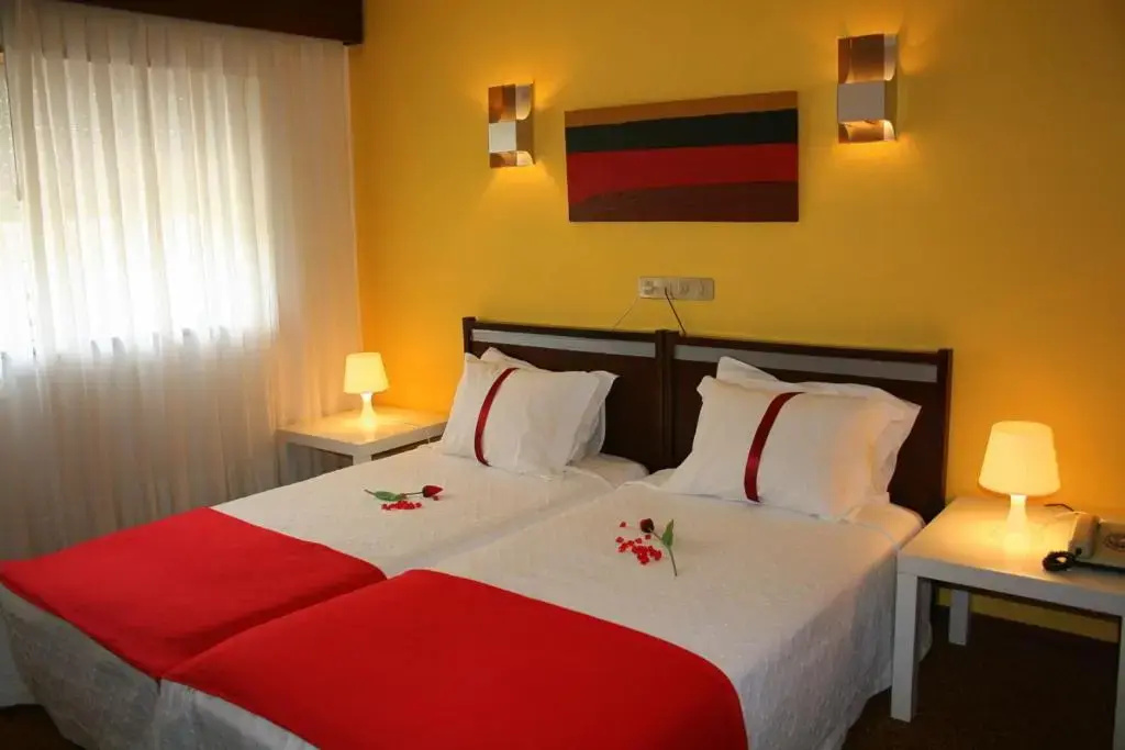 Corredoura Garden Alojamento - Chambres