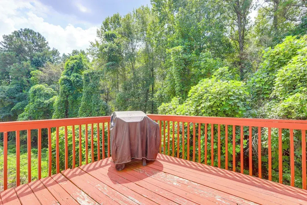 Pet-friendly Home w/ Pool Access in Snellville!