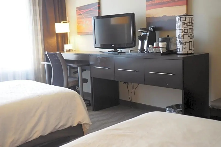 Holiday Inn Harrisburg - Hershey Area, I-81 by IHG - Chambres