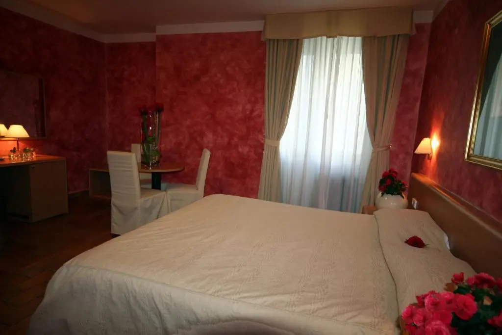 Hotel Roma Prague - Chambres