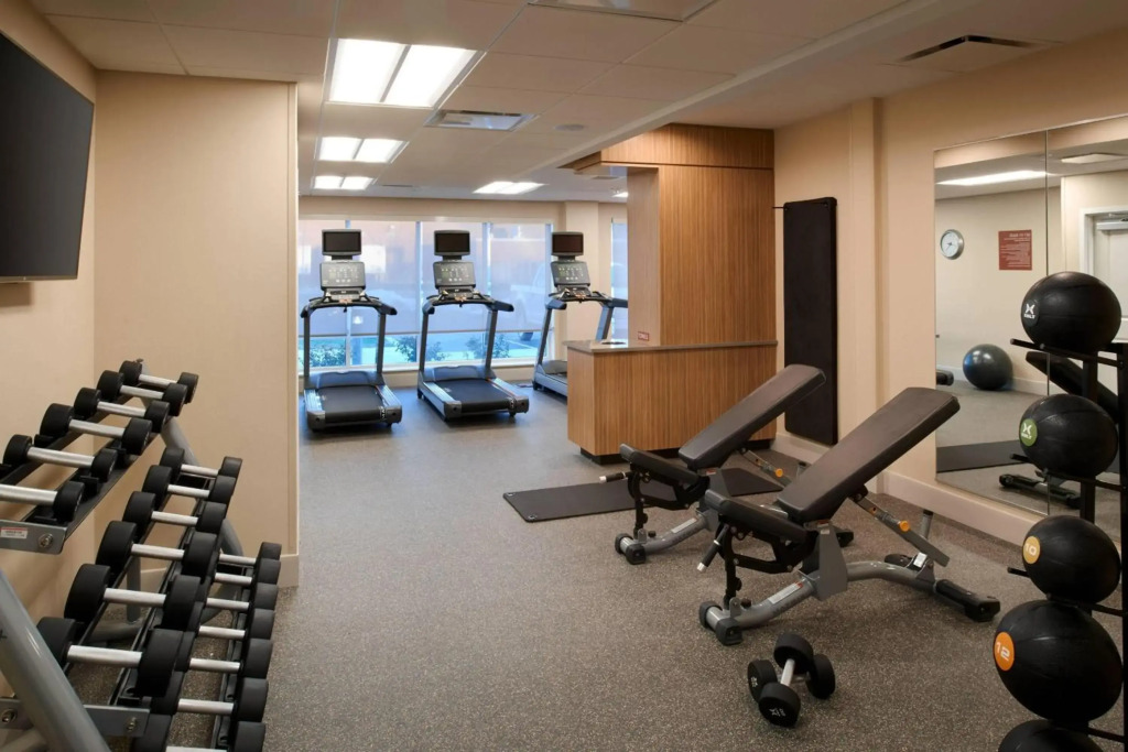 TownePlace Suites by Marriott Grand Rapids Airport - фото 8
