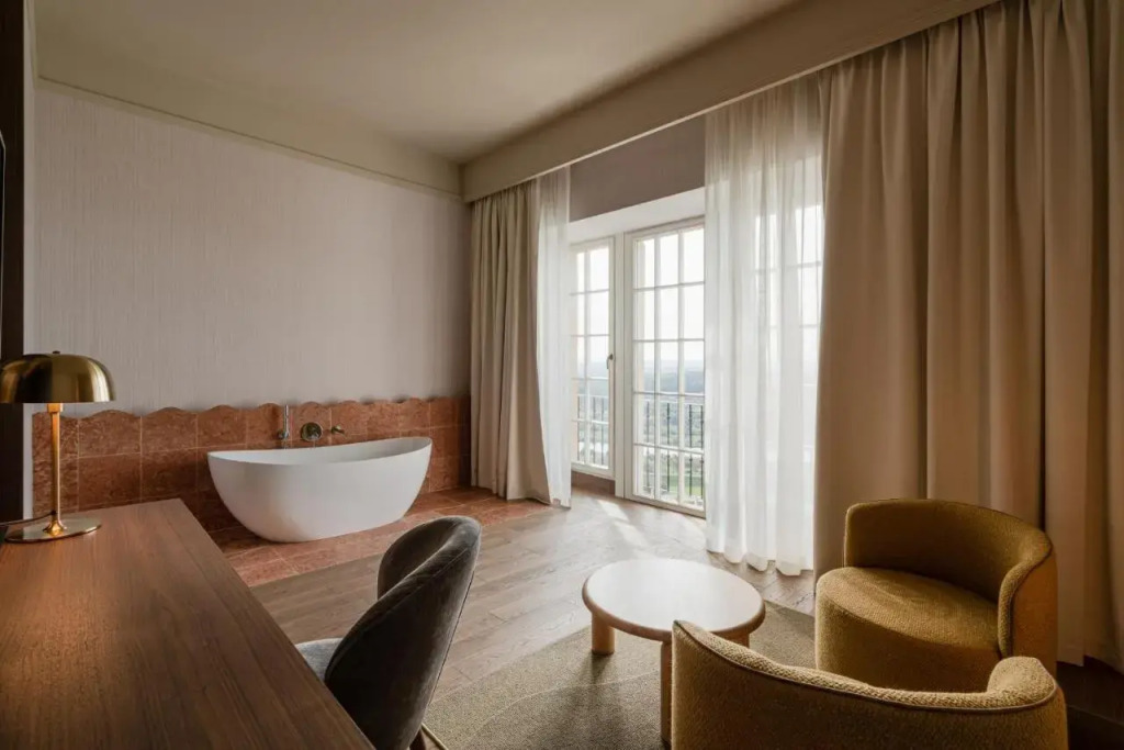 Zinar Castle — фото