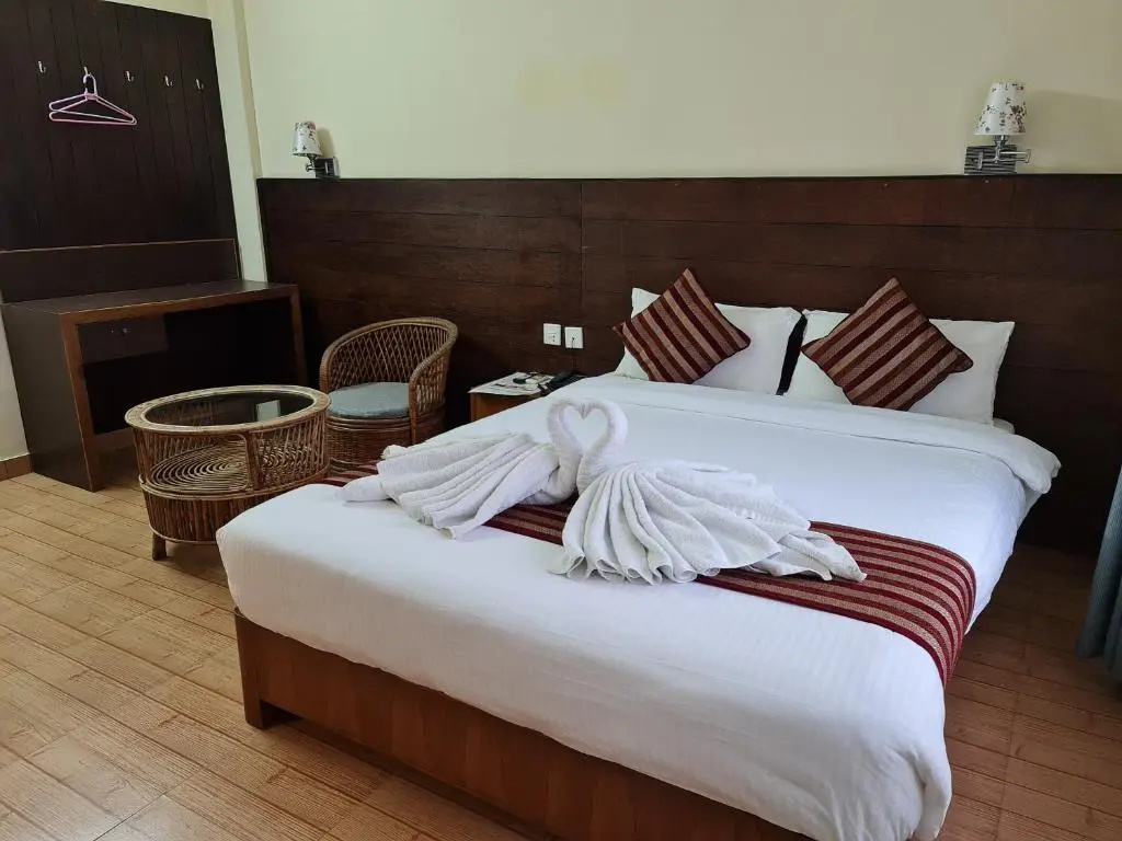 Standard Double room (full double bed)
