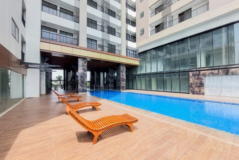 Homey And Minimalist Studio Apartment At Anwa Residence