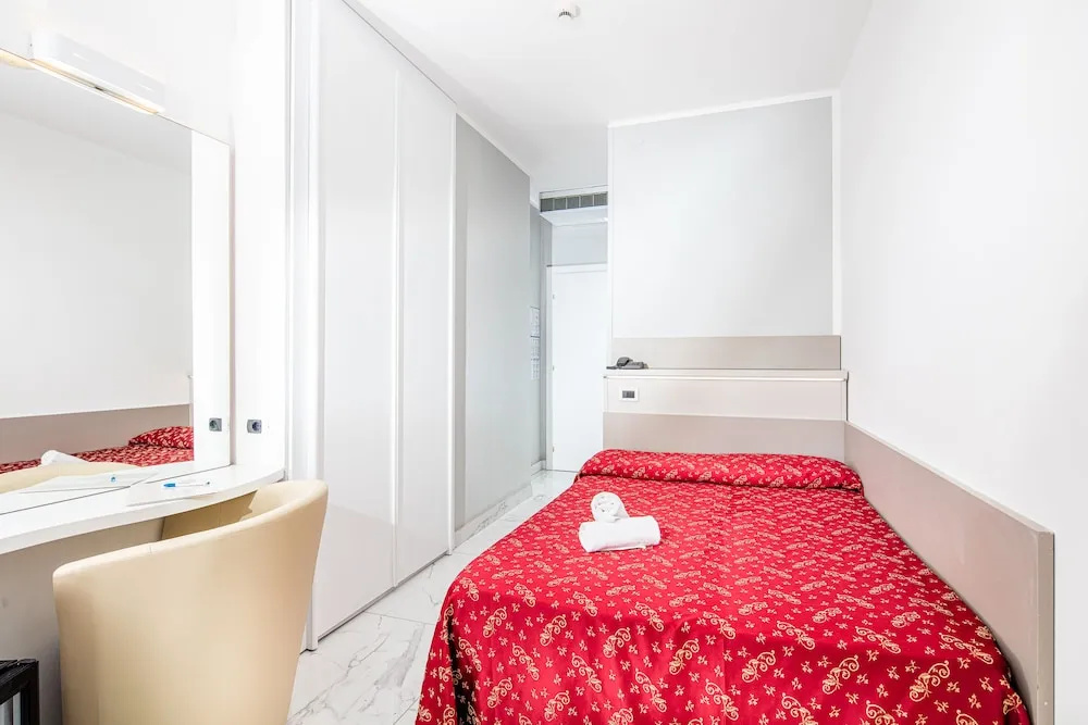 Hotel Mediterraneo - Chambres