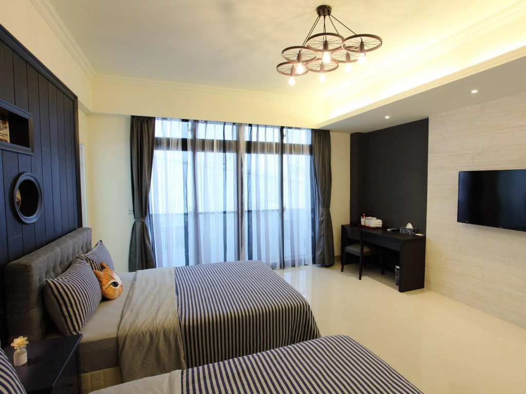 Deluxe Double room with view twin beds