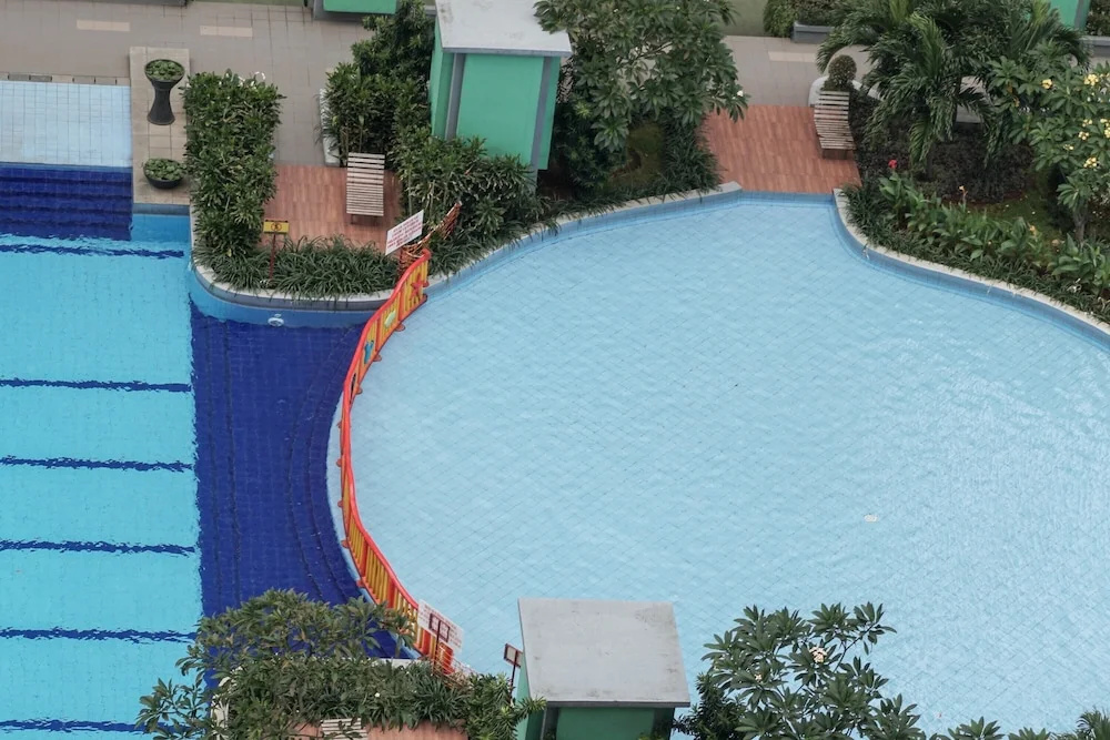 Relax and Stylish 2BR Apartment at Green Pramuka