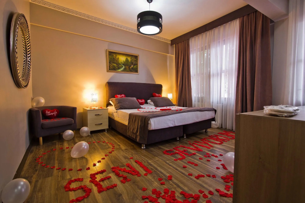 Отель Hotel Prinkipos в Адаларе