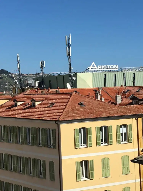 Delightful one Bedroom Apartment in Sanremo