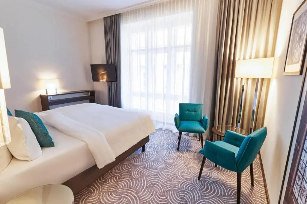 Steigenberger Hotel Herrenhof - Chambres