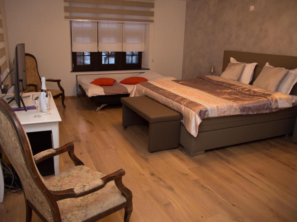 Au Manoir Des Vallees - Chambres