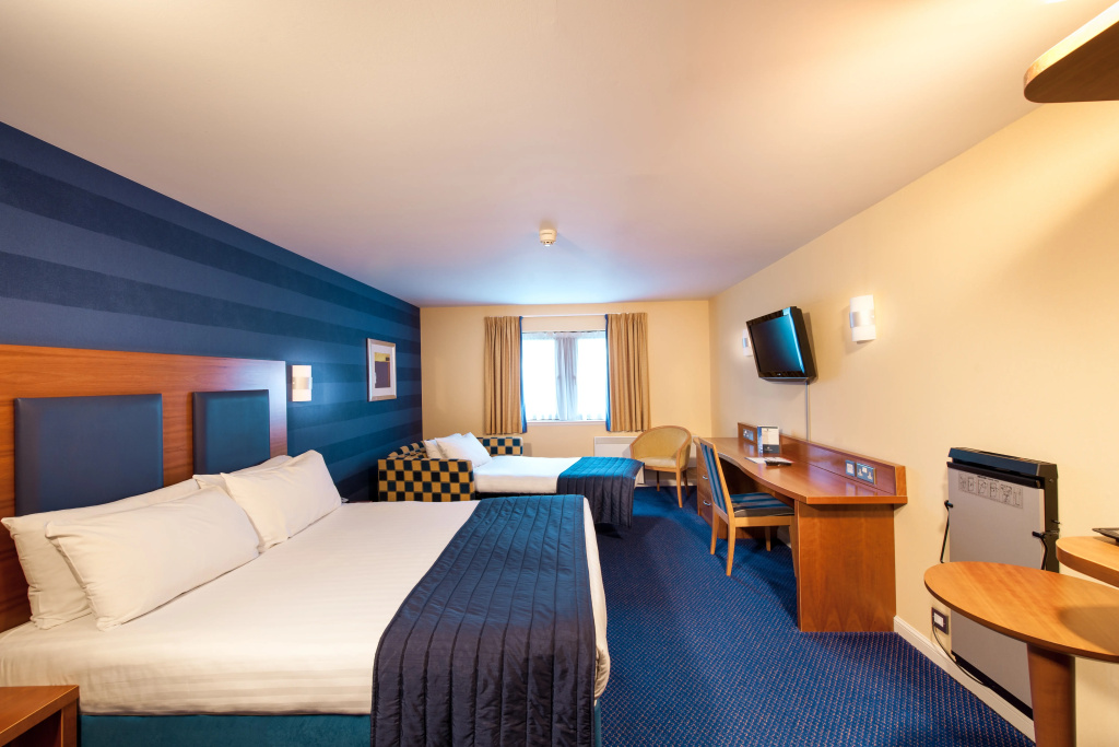 Hotel photo 12