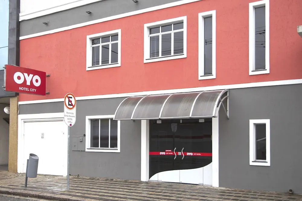 OYO City Hotel, Curitiba