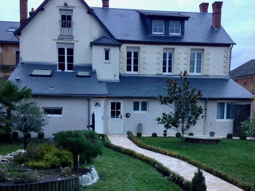 Voir la photo 1 — Les Tilleuls