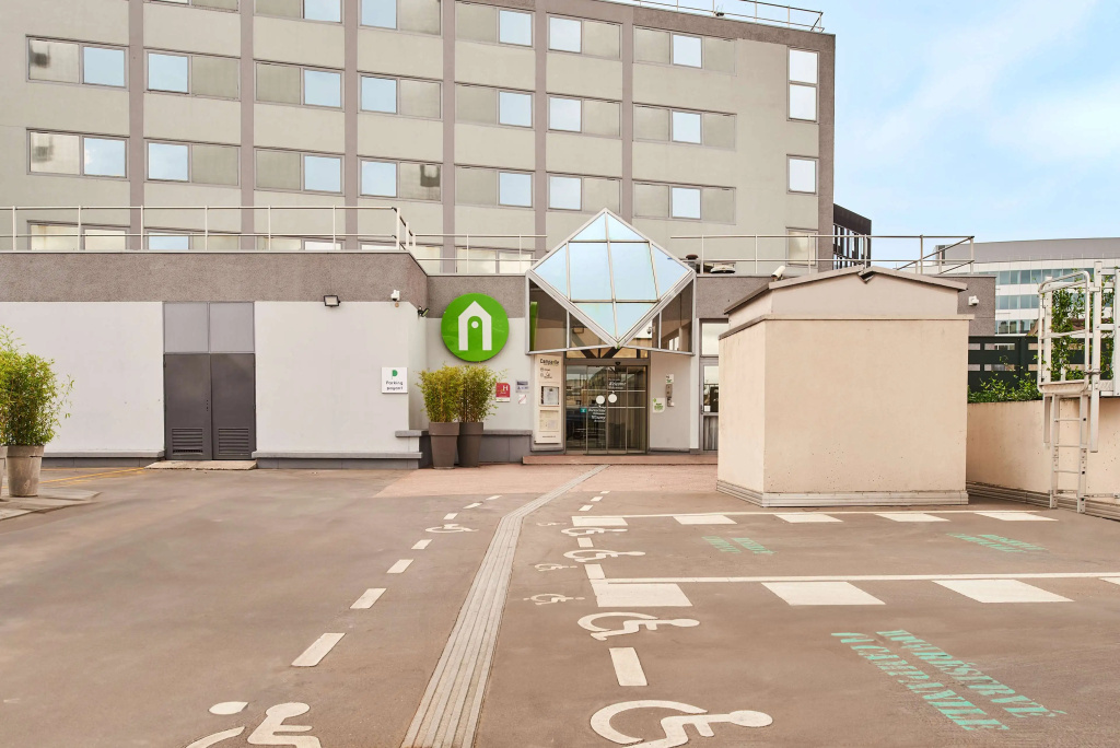 Campanile PRIME - Arcueil — фото