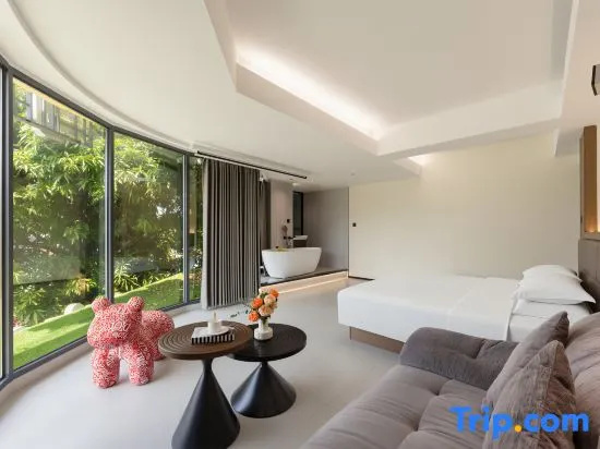 Residence by the Sea · Spacious Balcony(Shantou MixC Longyan South Road Food Street) in Shantou