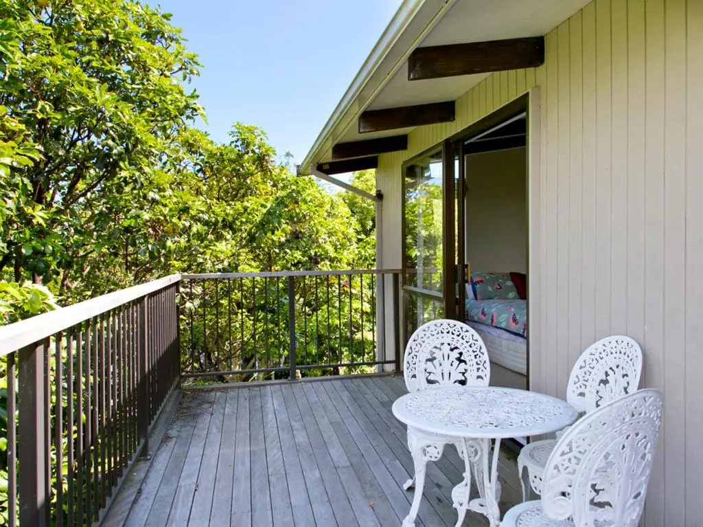 Acacia View at No 3 - Acacia Bay Holiday Home