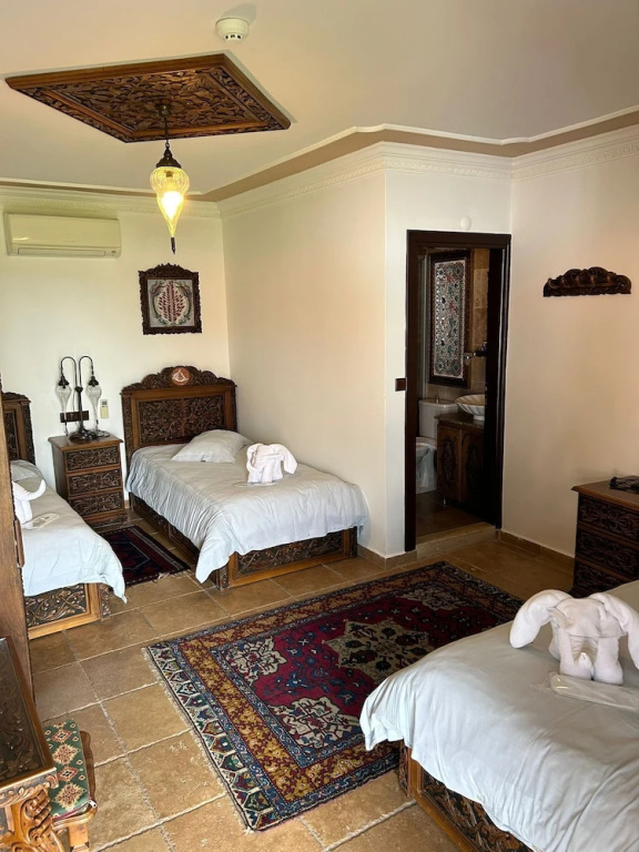 Standard Triple room with balcony