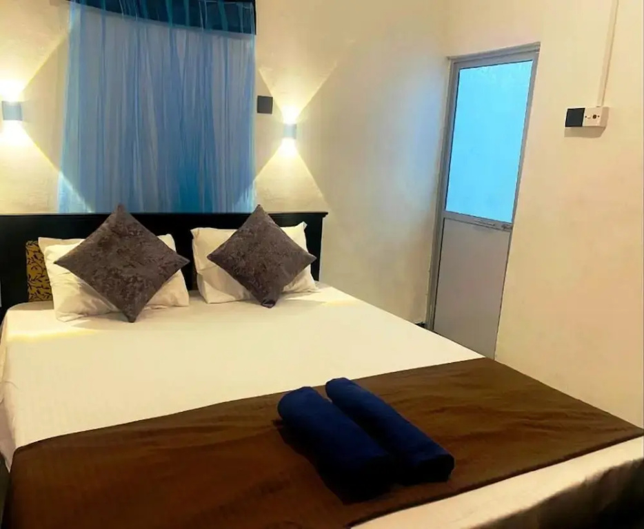 Comfort room