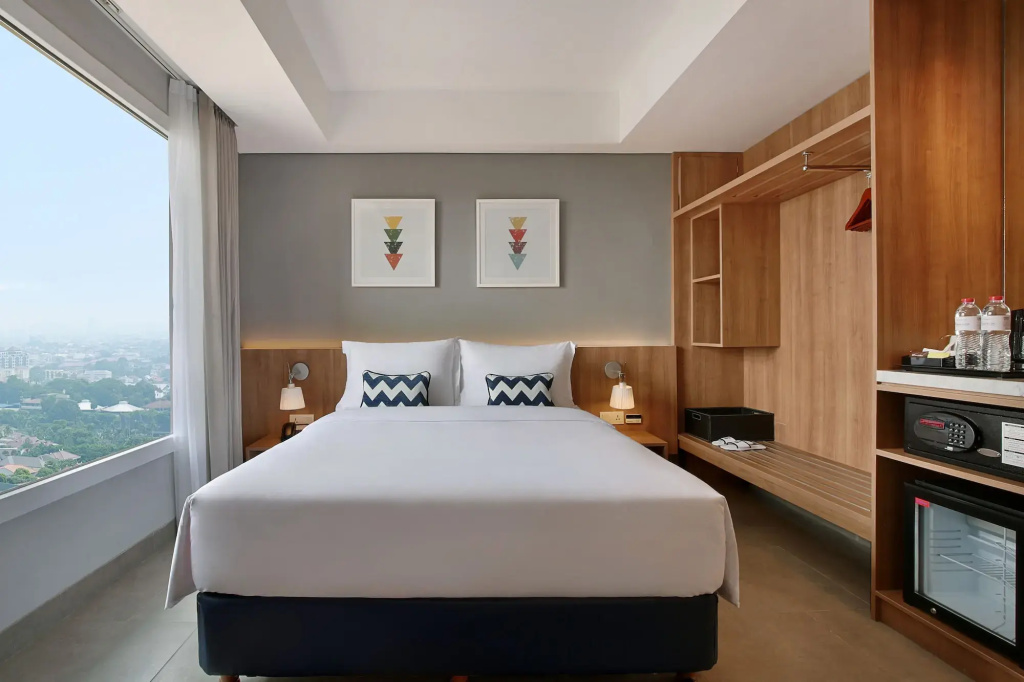 Swiss-Belinn Simatupang - Général