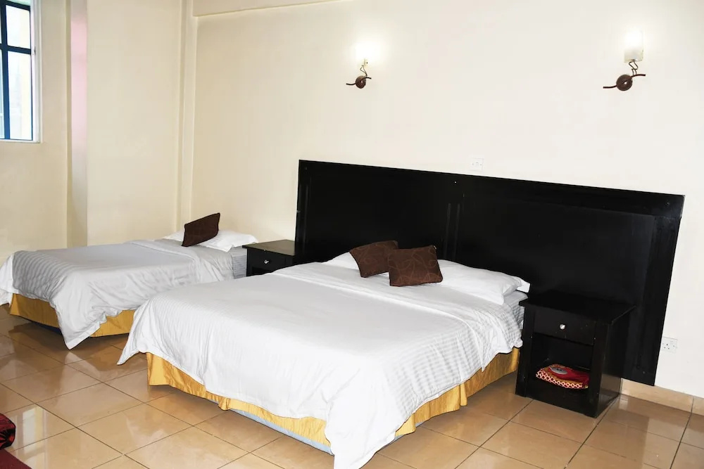 Standard Single room with balcony (single bed)