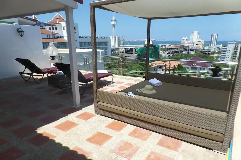 Апартаменты Пентхаус c 1 комнатой в Westbury Residence