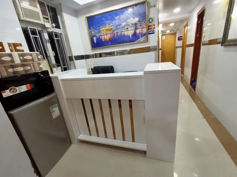Ashoka Hostel 16F
