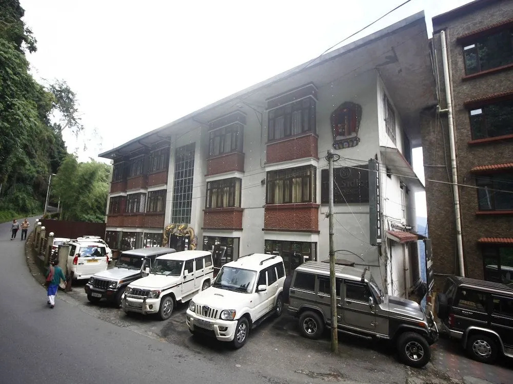 OYO 3524 Hotel Sidlon