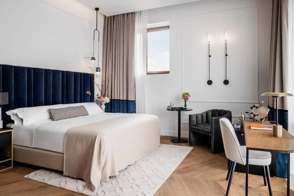 Deluxe room with sea view