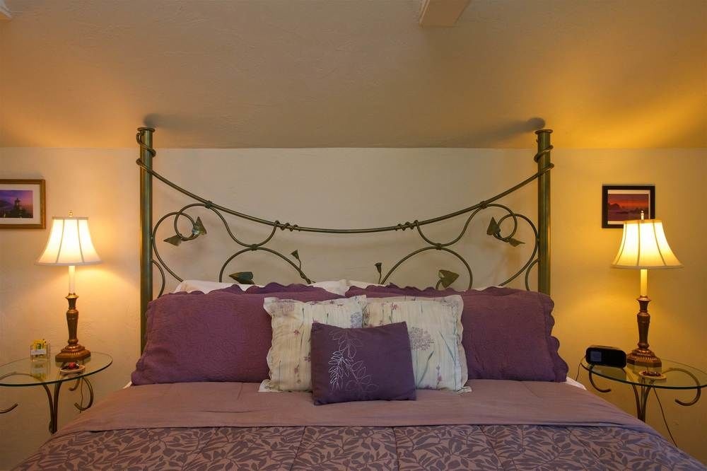 The Oval Door Bed and Breakfast Inn — 4